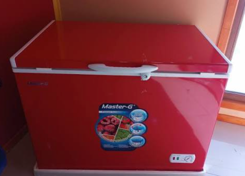 Congelador Master-G GLACIAR200R Rojo